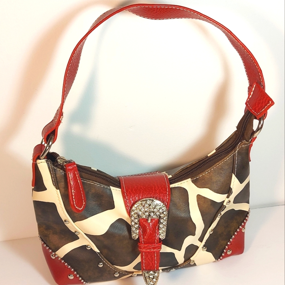 4 for $25- BHM Faux Leather Giraffe Pattern Mini Purse